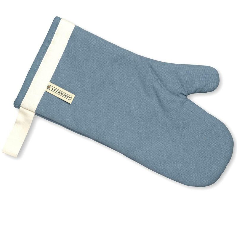 Le Creuset Oven Mitt 14cm Coastal Blue image number 0